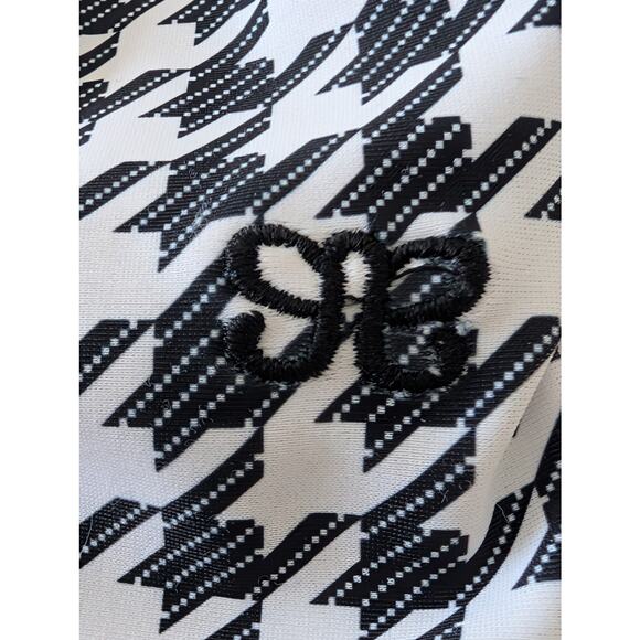 Albion Fit Houndstooth Olivia Square Neck Crop Top - Small - Black/White - Picture 6 of 7